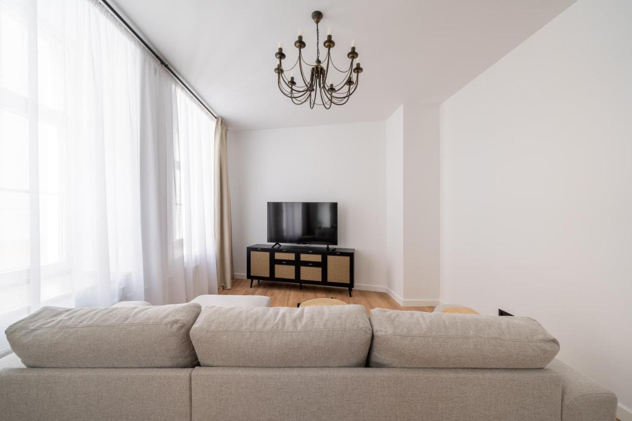 Spacious 1-Bedroom Apartment In The Heart Of Old Town Riga Exterior photo
